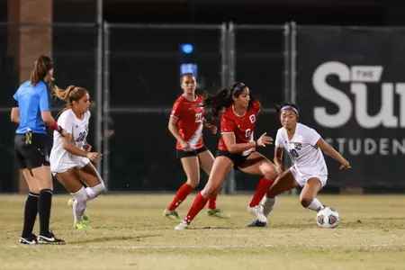 Sophie Yanez vs. UCR