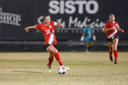 Sydney Gilbert vs. UCR