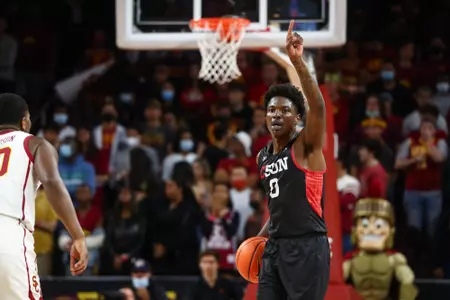 Elijah Hardy vs. USC