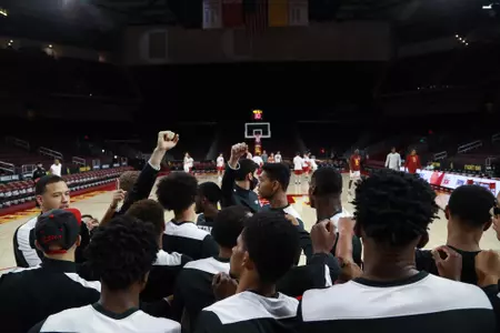 MBB team vs. USC