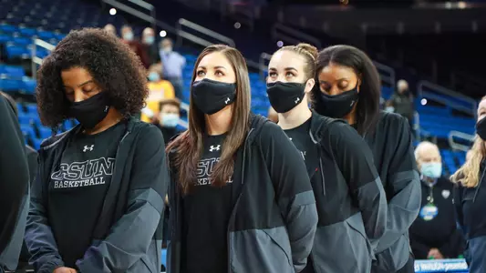 WNP_111821_WBB_CSUN_UCLA_CoachesStartingLineup_01.jpg