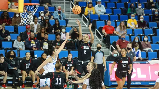 WNP_111821_WBB_CSUN_UCLA_Duchemin_Michelle_13.jpg