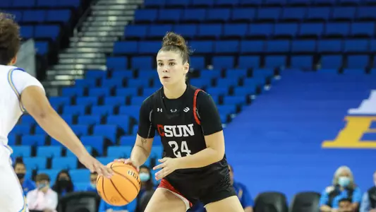 WNP_111821_WBB_CSUN_UCLA_Smith_Macy_03.jpg
