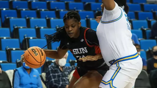 WNP_111821_WBB_CSUN_UCLA_Spriggs_Kayanna_03.jpg