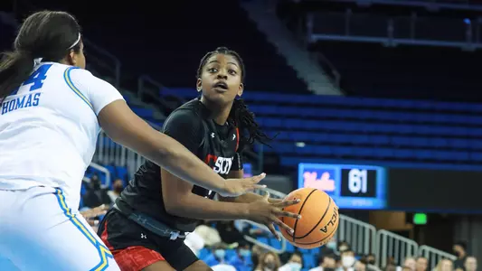WNP_111821_WBB_CSUN_UCLA_Spriggs_Kayanna_15.jpg