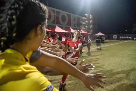 Gabriela Robles vs. LBSU