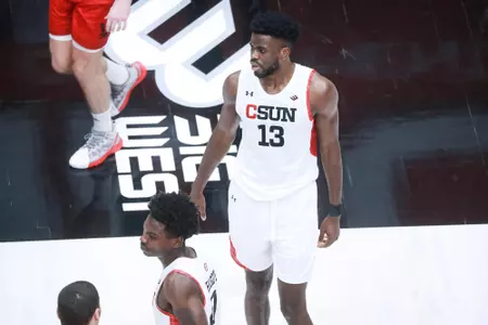 Onyi Eyisi vs. Eastern Washington