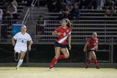 Sophie Yanez vs. LBSU