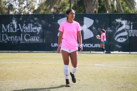 Ashley Cruz vs. CSUB