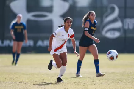 Ashley Cruz vs. CSUB