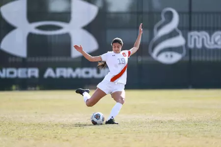 Gabriela Robles vs. CSUB