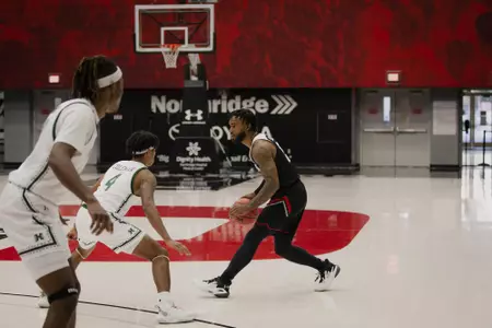 TJ Starks