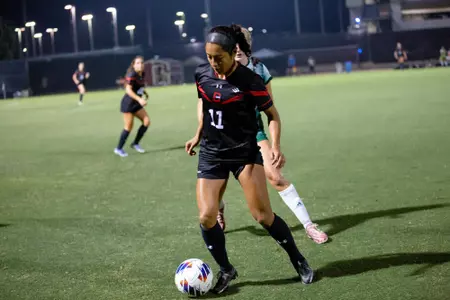 Ashley Cruz vs. Hawaii