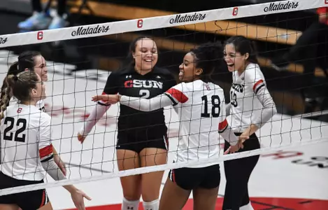 CSUN_WVB_22