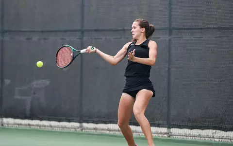 041622_WTEN_vs_LBSU_Zhytlena_Yuliia_06.jpg
