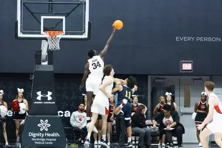 Lamine Niang vs. La Sierra