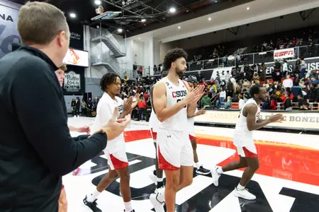 MBB Team vs. La Sierra