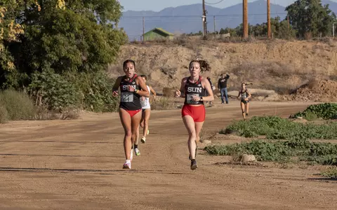 20221029_XC_BigWest_Changco_Hamilton_HE_02.jpg