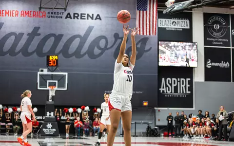 2022_11_17_DeJesus_AnaCarolina_vs_SantaClara_CC_10.jpg