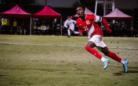 20221102_MSOC_v_UCD_Ricketts_Jamar_CY_05.jpg