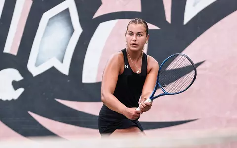 041622_WTEN_vs_LBSU_Turchak_Sasha_81.jpg