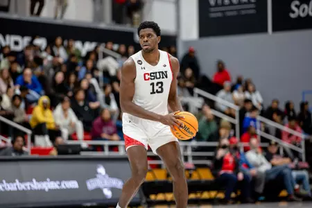 Onyi Eyisi vs. La Sierra