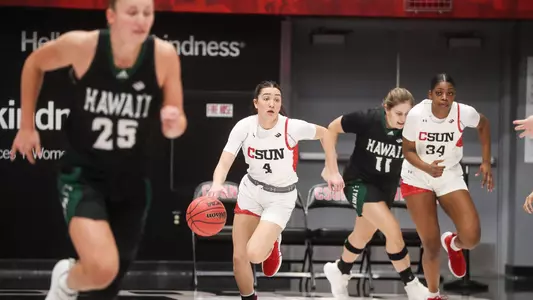 01292022_WBB_Hawaii_CSUN_Harvey_Rachel_04.jpg