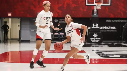 01292022_WBB_Hawaii_CSUN_Jackson_Jordyn_08.jpg