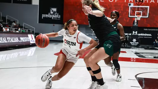 01292022_WBB_Hawaii_CSUN_Jackson_Jordyn_11jpg