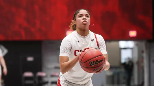 01292022_WBB_Hawaii_CSUN_Jackson_Jordyn_18.jpg