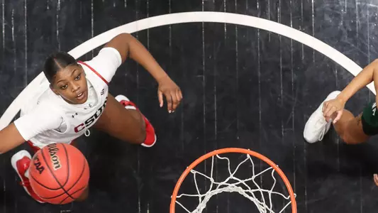 01292022_WBB_Hawaii_CSUN_Spriggs_Woodley_01.jpg