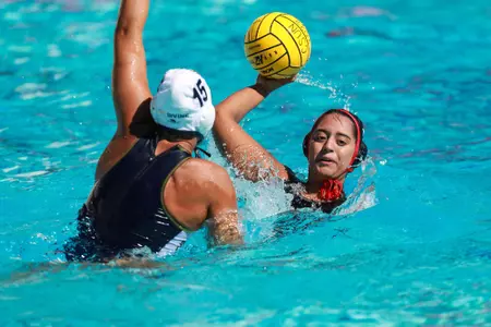 Valeria Martinez vs. UCI