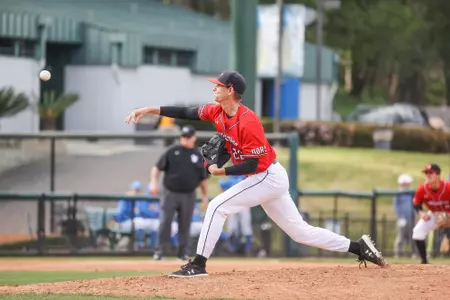 Gavin Lizik vs. UCLA