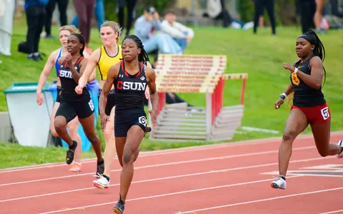 20220404_Track_CSUNTrackInvitational_Alexander_Poston_BV_04.jpg