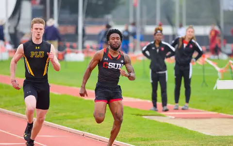 20220404_Track_CSUNTrackInvitational_Darrien_Elize_BV_01.jpg