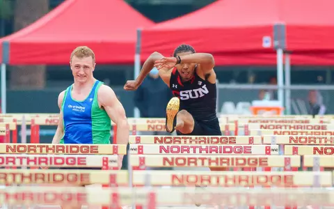 20220404_Track_CSUNTrackInvitational_Zavion_Harper_BV_02.jpg