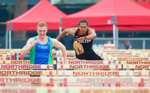 20220404_Track_CSUNTrackInvitational_Zavion_Harper_BV_03.jpg