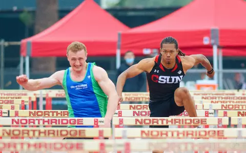 20220404_Track_CSUNTrackInvitational_Zavion_Harper_BV_04.jpg