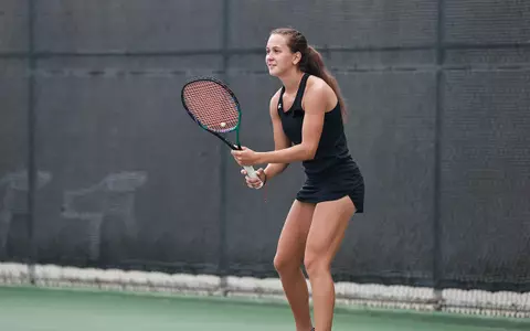 4162022_CSUNW_Tennis_vs_LBState_Zhytelna_Yullia_07.jpg