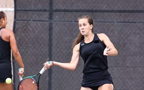 4162022_CSUNW_Tennis_vs_LBState_Zhytelna_Yullia_08.jpg