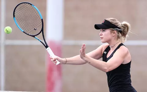 041622_WTEN_vs_LBSU_Repina_Eketerina34.jpg