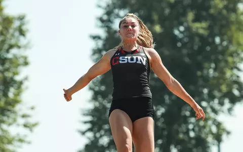 04012022_CSUNInvite_TrackField_Kelpis_Brianna_05.jpg