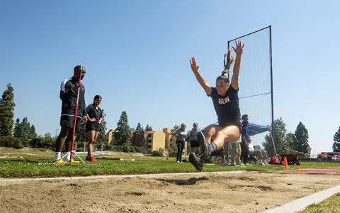 04012022_CSUNInvite_TrackField_Kelpis_Brianna_07.jpg