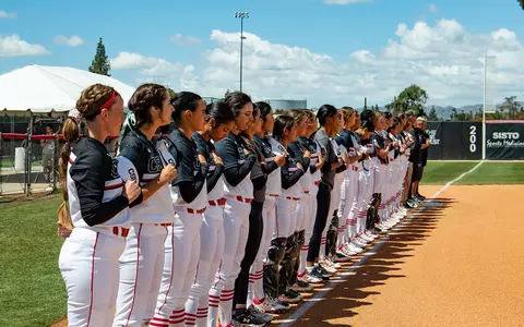 042222_SB_vs_UCR_StartingLineup_21.jpg