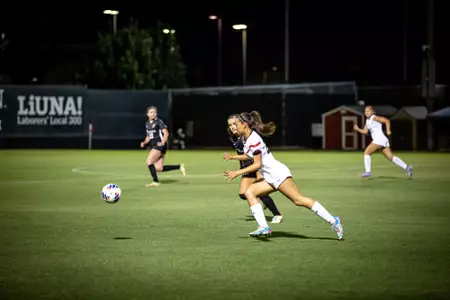 Alyssa Edwards vs. Santa Clara