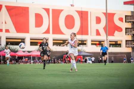 Stevie Reynolds vs. Santa Clara