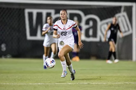 Alyssa Edwards vs. Santa Clara