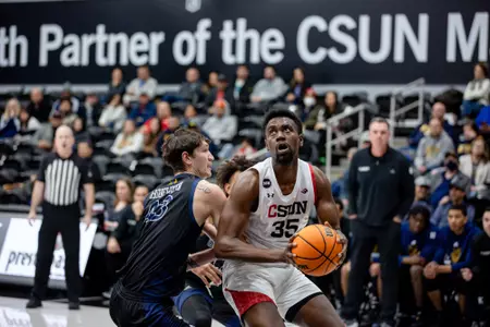 Dearon Tucker vs. UC Irvine 1-14-23