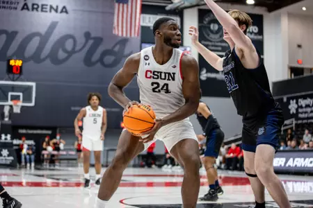 Fidelis Okereke vs. UCI 1-14-23