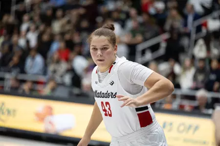 Arina Nikishina vs. Utah State 11-6-23